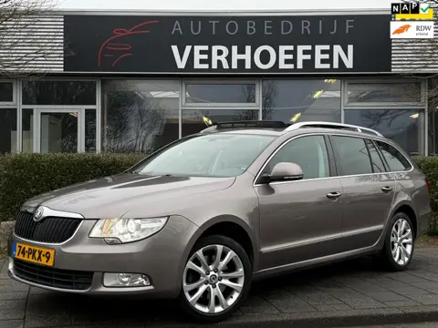 Skoda Superb Combi 1.4 TSI Ambition Business Line - PANORAMADAK - CRUISE / CLIMATE CONTR - XENON - M