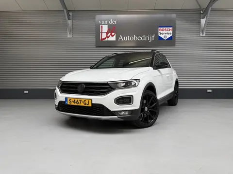Volkswagen T-Roc 1.5 TSI SPORT/KEY-LESS/DODE HOEK/CARPLAY/CAM/DIGI CP/ENZ