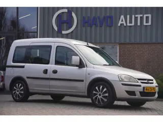 Opel Tour 1.4-16V Essentia, TREKHAAK, NAP (bj 2008)