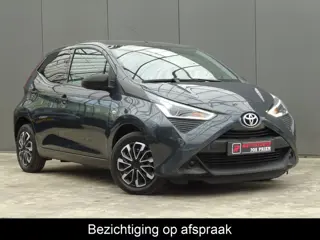 Toyota Aygo 1.0 VVT-i x-fun * EXTRA GETINT GLAS * LED * GOED ONDERH. !!