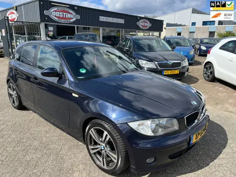 BMW 1-serie 118i(st-bekr,airco,lmv,bj06,2599,-)