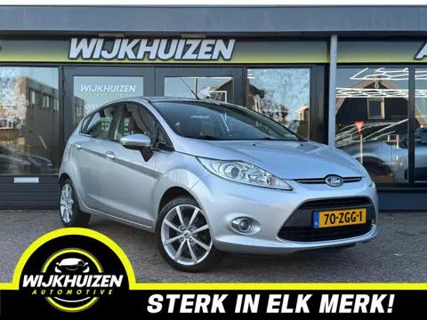 Ford Fiesta 1.25 Titanium met Climate !!! Leder !!! Cruise !!! 16 Inch !!!