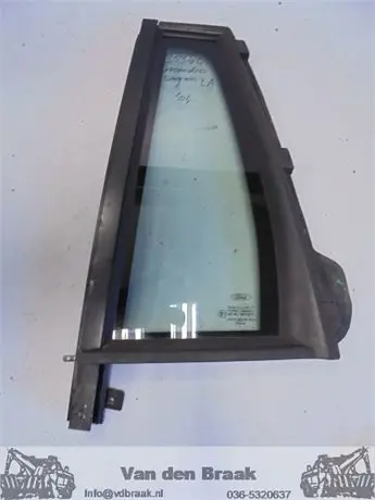 Ford Mondeo Wagon 2000-2007 Driehoeksraam links achter