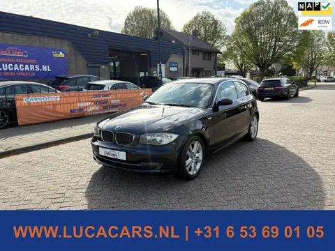 BMW 1-serie 116i Business Line 2X SLEUTEL + BOEKJES!