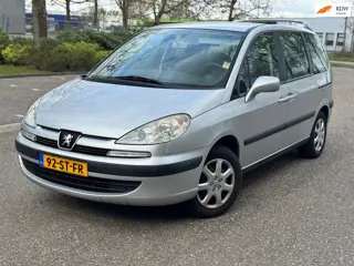 Peugeot 807 2.0 SR/7/Clima/Trekhaak