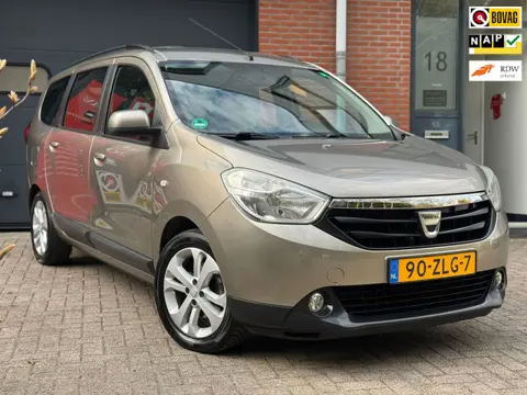 Dacia Lodgy 1.2 TCe Prestige 5p.|NAVI|AIRCO|NAP|Trekhaak|LM Velgen|BOVAG Erkend