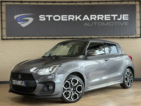 Suzuki Swift 1.4 Sport Smart Hybrid | Navi | ACC | 17" | Dodehoek | Carplay | Camera | 100% Onderhou