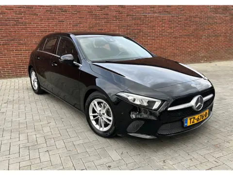 Mercedes-Benz A-klasse 180 d Business Limited | AUTO | Lane Assist | LED |bv EXCL. BPM