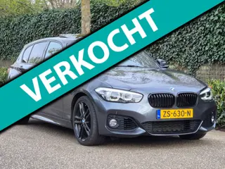 BMW 1-serie M Sport Edition Schuifdak Keyless Apple CarPlay BlackPanel M Remmerij 118i Edition M Spo