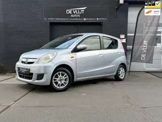 Daihatsu Cuore 1.0 | Elek Raam | Stuurbekrachtiging | Cd Speler | Trekhaak | LM Velgen | Nap |