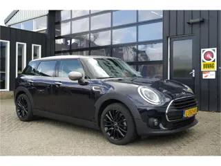 MINI Clubman 1.5 Cooper Business Edition | Automaat | Led | Cruise | Clima | Carplay | NL-Auto