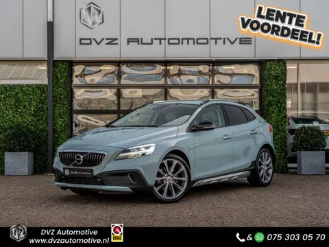 Volvo V40 Cross Country 1.5 T3 Aut. Momentum | Blis | 18" LMV | Winter Pack
