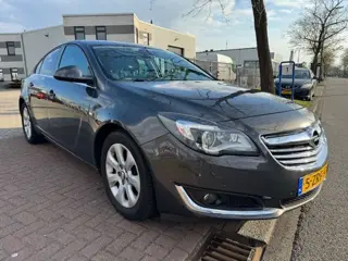Opel Insignia 2.0 CDTI EcoFLEX Business+ Airco/ECC,Navigatie,Leder,Xenon EXPORT PRIJS