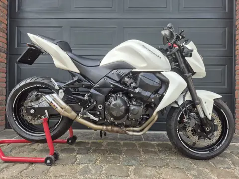 Kawasaki Z750 ABS IXIL Sportuitlaat (bj 2009)