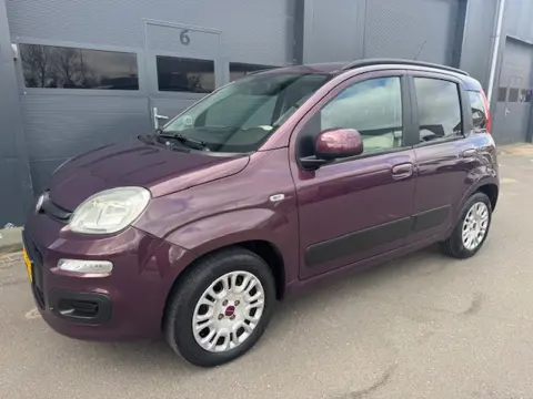 Fiat Panda 0.9 TwinAir Lounge SL. 75,000 KM !!! (bj 2012)