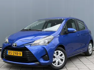 Toyota Yaris BWJ 2018 | 1.0 VVT-i 70PK Aspiration | CLIMA | NAVI | CAMERA A | EL RAMEN | EL SPIEGELS