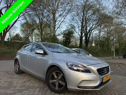 Volvo V40 1.6 D2 Momentum Sensoren|Clima|Leer|6 bak