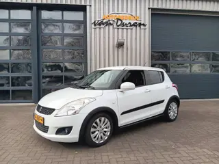 SUZUKI SWIFT 1.2  16v Exclusive   met GT-Pakket  Cruise/ Clima  Elec.Spiegels/ Ramen  16inch  Centr.Vergr. 