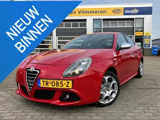 Alfa Romeo Giulietta 1.7 TBi Quadrifoglio Verde | Keurig onderhouden | Technisch in topstaat |
