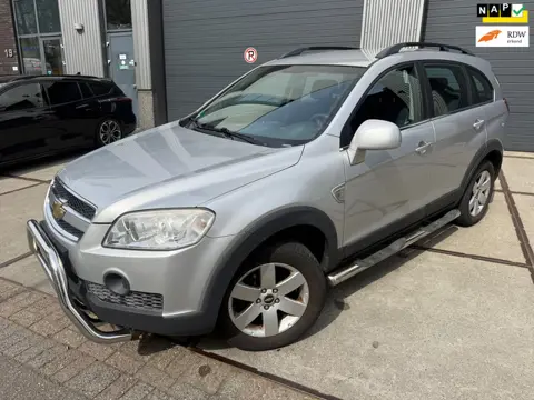 Chevrolet Captiva 2.4i Style 2WD