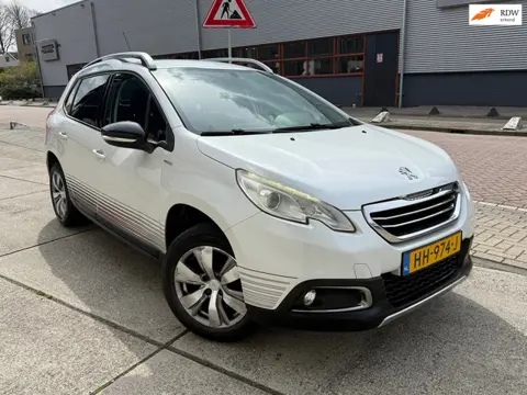 Peugeot 2008 1.2 PureTech Urban Cross Half Leer Navi volledig onderhouden