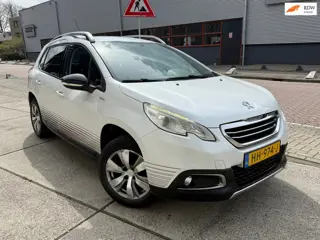Peugeot 2008 1.2 PureTech Urban Cross Half Leer Navi volledig onderhouden
