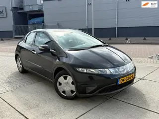 Honda Civic 1.4 Comfort Clima 6 BAK 5 DR NEW APK
