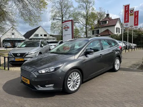 FORD FOCUS WAGON 1.5 TITANIUM EDITION 150PK AUTOMAAT / NAVI / TREKHAAK / ADAP. CRUISE / STOEL+STUUR VERW. / 17'' LMV