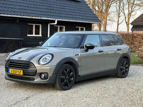 MINI Clubman 1.5 One Chili Automaat/Keyless entry/Cruise/Navigatie/LED/Facelift model