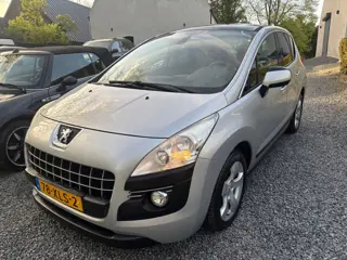 Peugeot 3008 1.6 THP Active KM 137329 MET NAP