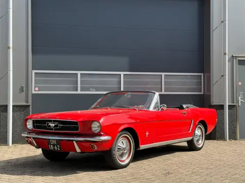 Ford Mustang Bj.1965 Cabrio|Elektr kap|Zeer mooi.