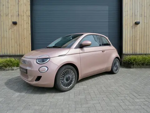 Fiat 500 Icon 42 kWh *Navi *Carplay *Rose *Unieke kleur