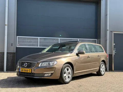 Volvo V70 2.0 D2 Inscription Edition bj.2015 Navi|Trekh|Opendak|Nap.