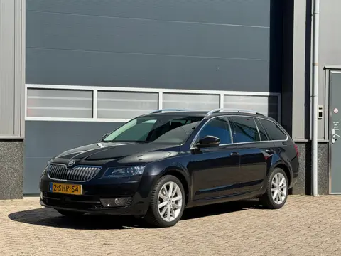 Skoda Octavia Combi 1.2 TSI Greentech Elegance Businessline bj.2013 Navi|Trekh|Nap.