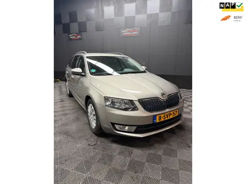 Skoda Octavia Combi 1.6 TDI Greentech Ambition | Navi | Airco | Cruise | PDC |