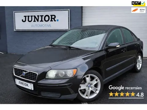 Volvo S40 1.8 Kinetic NETTEAUTO/CRUISE/LMV/XENOM/CLIMA/NAP