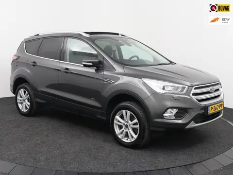 Ford Kuga 1.5 EcoBoost Titanium PANORAMO I TREKHAAK I LEER