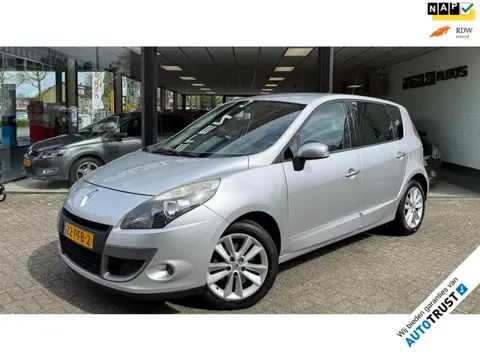 Renault Scénic 1.6 Celsium 2e EIG | NAVI | CLIMATE | CRUISE | TREKHAAK | NAP