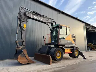 Volvo EWR150E - Stabilizers (bj 2016)