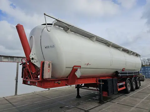 SPITZER SK 2760 60m3 kipsilo