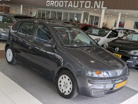 Fiat Punto 1.2 Dynamic Airco, Stuurbekrachtiging (bj 2003)