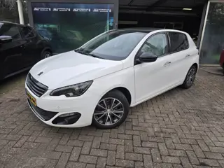Peugeot 308 1.2 e-THP Allure | AUTOMAAT | 12MND GARANTIE | PANO | STOELVERWARMING | CAMERA |