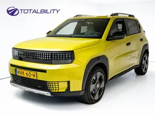 Fiat Grande Panda La Prima 11 kW 44 kWh | Tot 8 jr. garantie! | Stoel-, Stuur- & Voorruitverw. | Cru