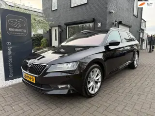 Skoda Superb Combi 1.4 TSI Automaat /Panodak /Camera / Led/ Cruise