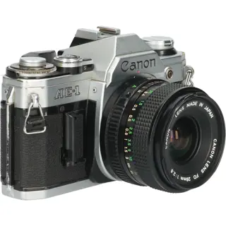 Tweedehands Canon AE-1 met FD 28mm f2.8 new CM6589