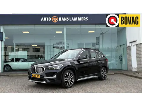 BMW X1 sDrive18i High Executive Schuifdak, trekhaak, leer