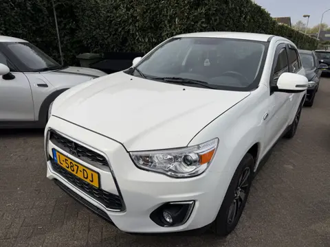 Mitsubishi ASX 1.6 Cleartec Intense+ (bj 2015)