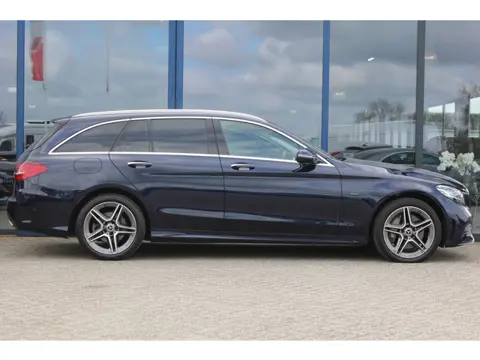 Mercedes-Benz C-Klasse Estate 300e AUT9 AMG Line KEY-LESS GO COMAND CARPLAY