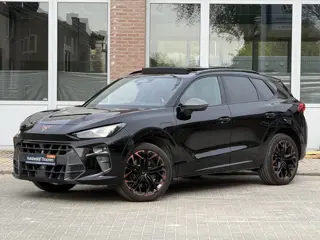 CUPRA Terramar 1.5 TSI e-Hybrid VZ Performance 272 pk | Leer | Trekhaak | Sennheister | Pano | HUD