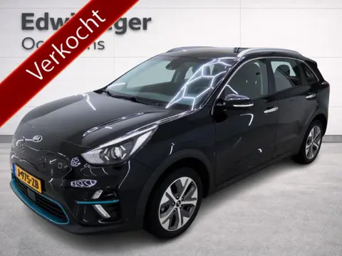 Kia e-Niro DynamicLine 64 kWh 3-Fase | Leder/Stof | SOH 100% | Android Auto | Apple carplay